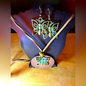 Necklace and Earrings Set